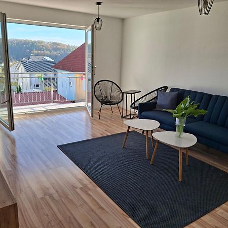 Schoene Wohnung Mit Balkon 史塔卡赫 外观 照片