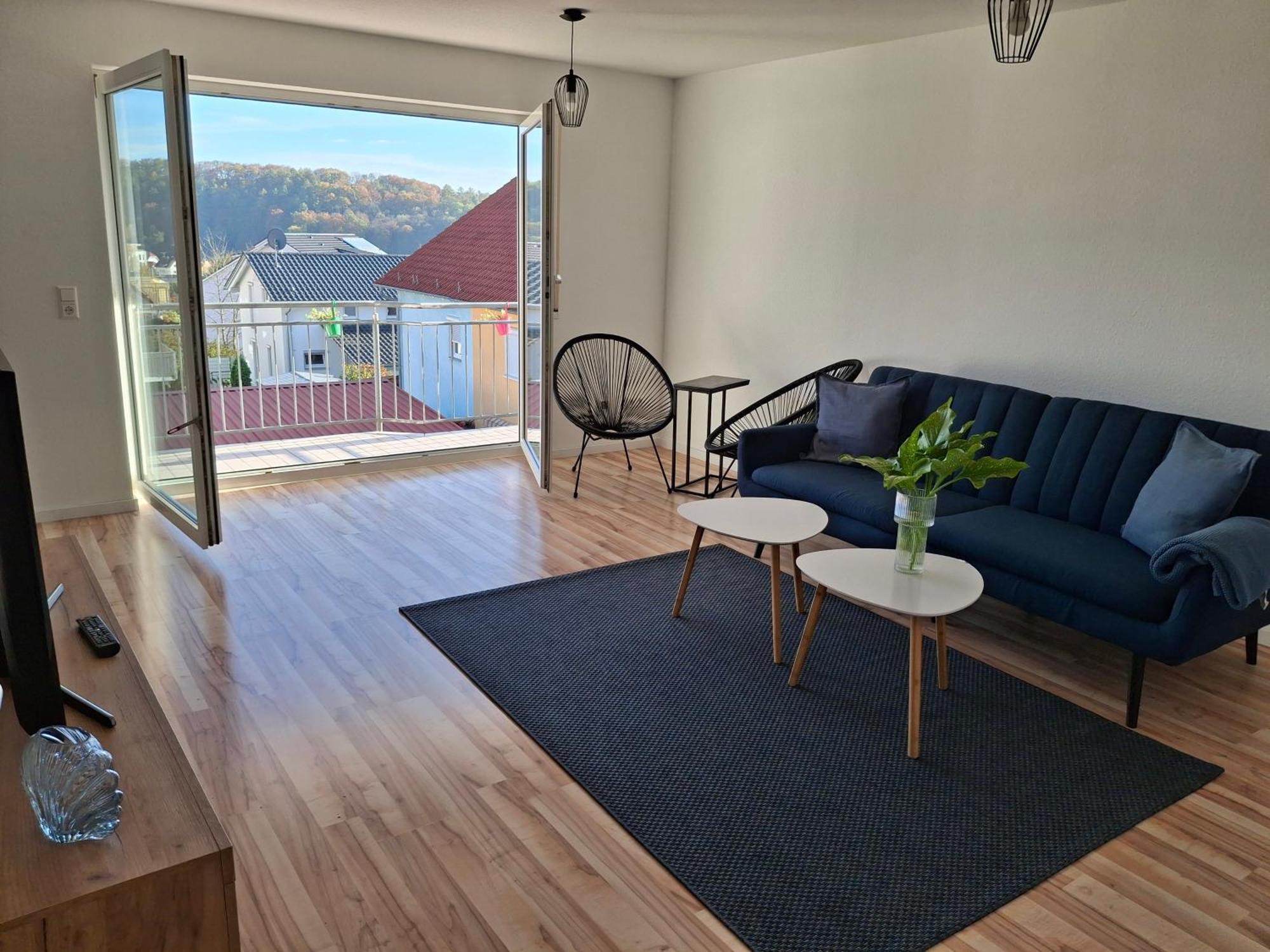 Schoene Wohnung Mit Balkon 史塔卡赫 外观 照片